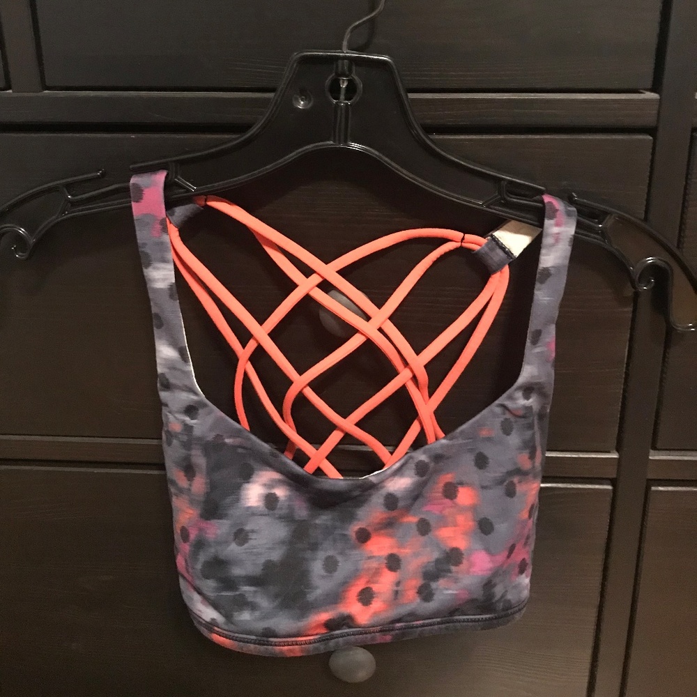lululemon athletica sports bra